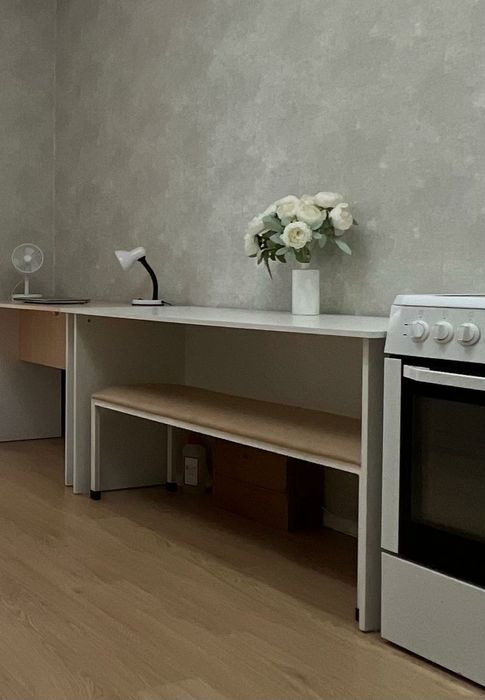 Письменный стол белый, б/у