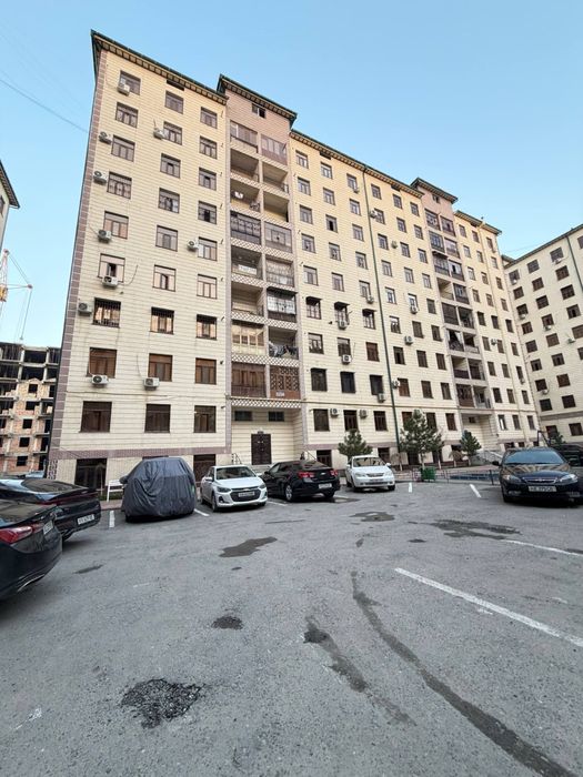 Продается 2 ком. Квартира площадью 47 кв.м. По ул. Фирдоуси