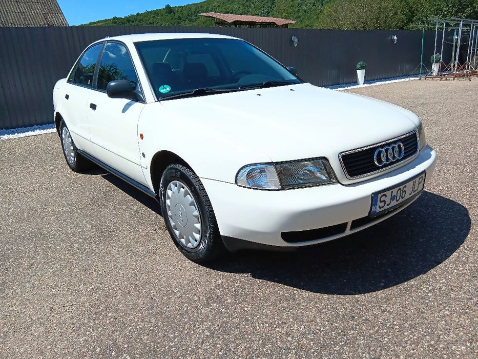 AUDI A4 1995 — imagine 2