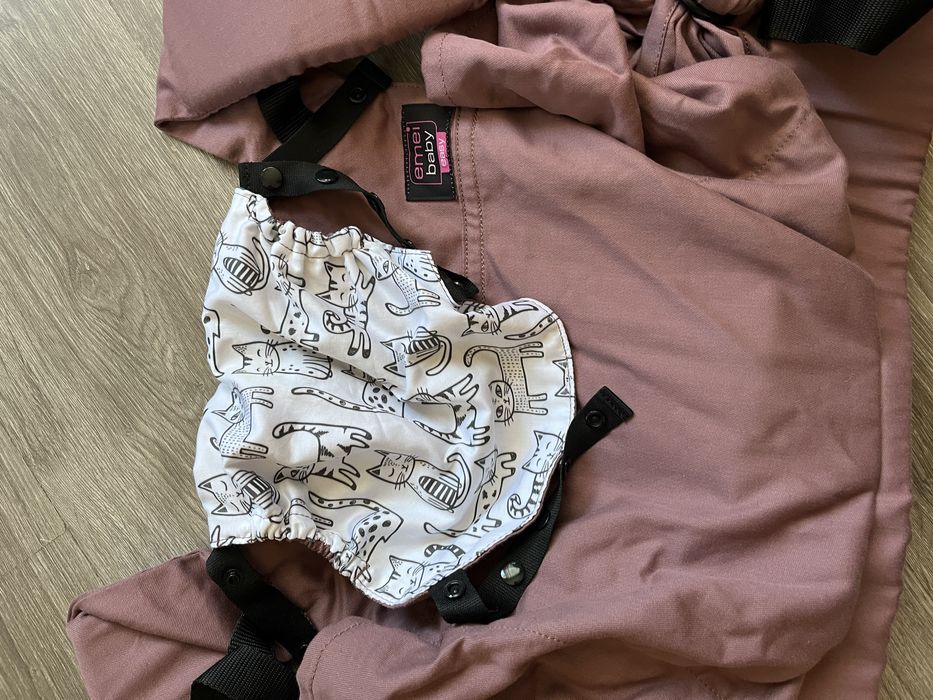 Ергономична раница Emeibaby