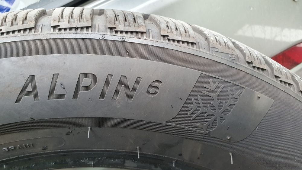 Anvelope 225/55 R17 Michelin Alpin 6 M+S
