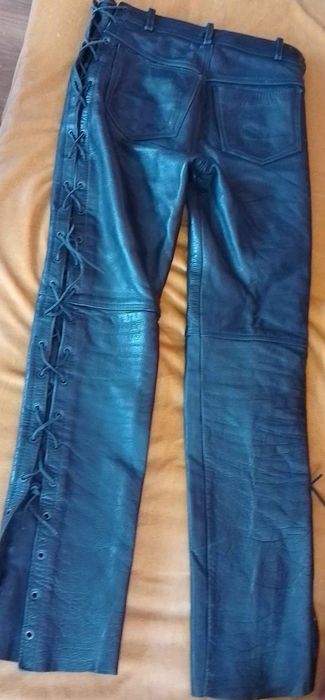 Черен мото панталон ,мъжки панталон, гащеризон от ек