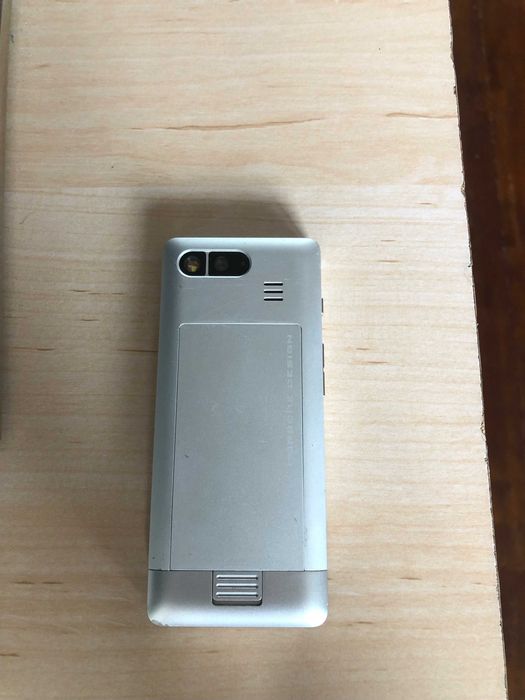 Телефон: Porsche Design P'9522