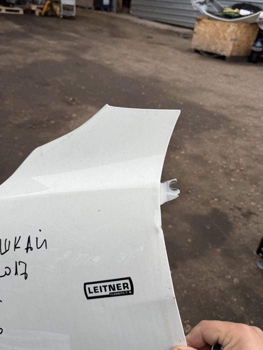 Оригинален ляв калник за nissan qashqai j11 с леки забележки