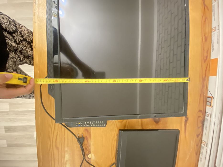 Телевизоры марки разные 3 штуки