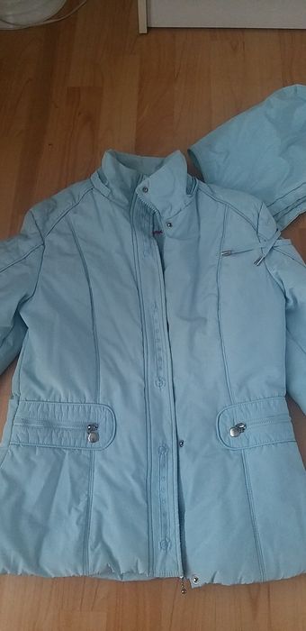 Демисезонные вещи продам