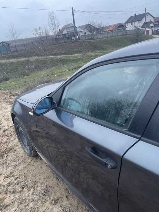 Dezmembrez Bmw Seria 1 E87