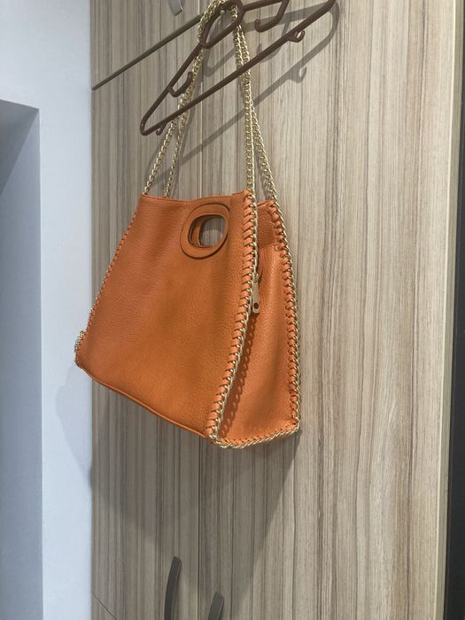 Дамска чанта