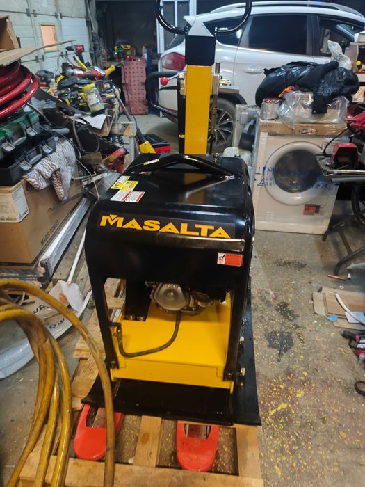 Placa compactoare reversibila MASALTA MS330