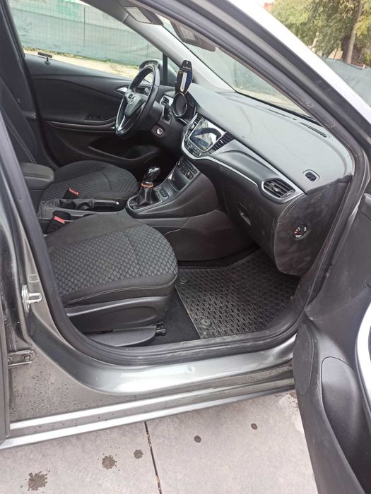 Opel Astra Sports Tourer k, stare foarte buna