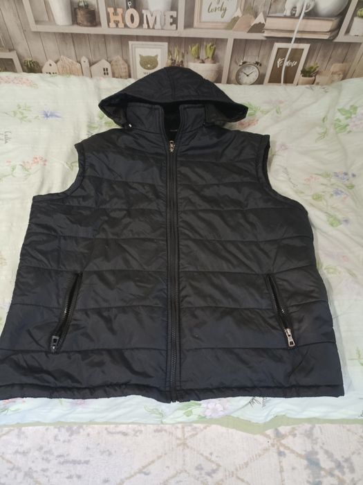 Продам без рукавку