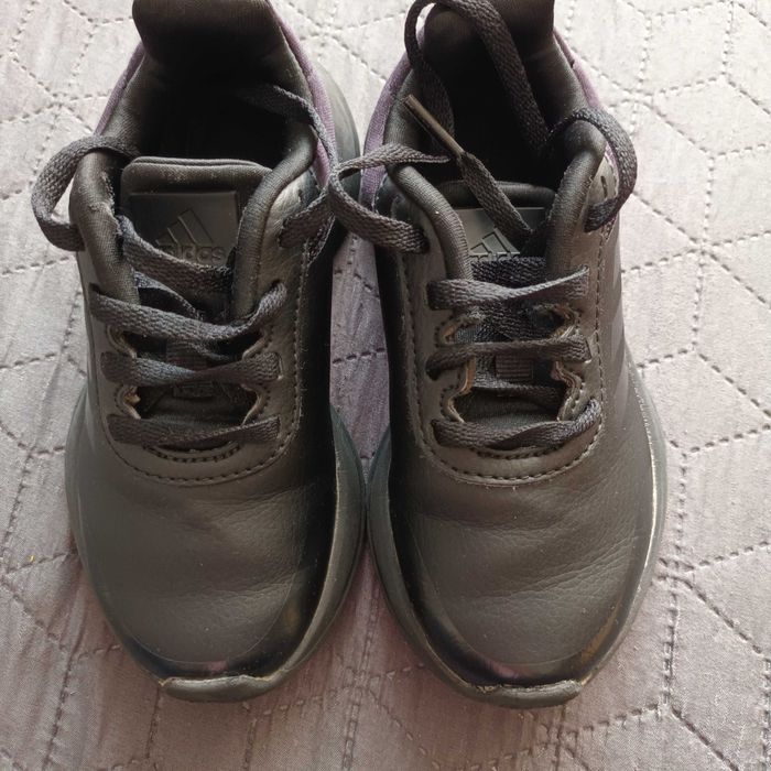 Детски маратонки адидас