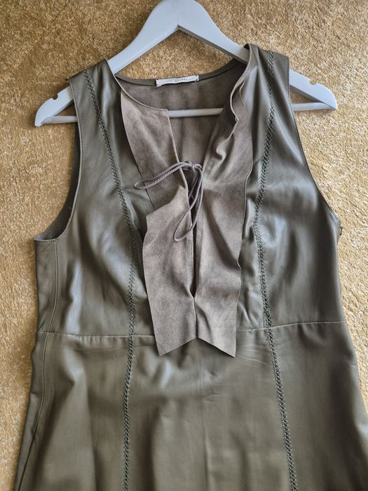 Зелена рокля естествена кожа