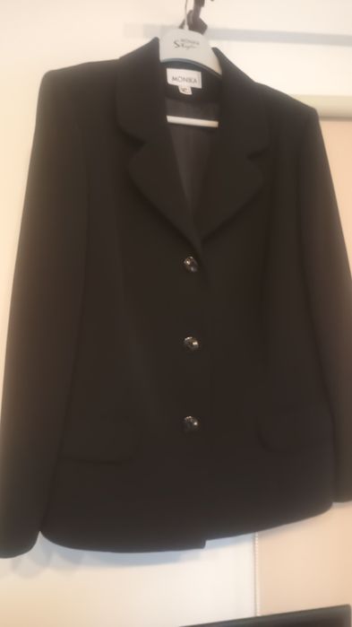 Costum dama-negru,nou.