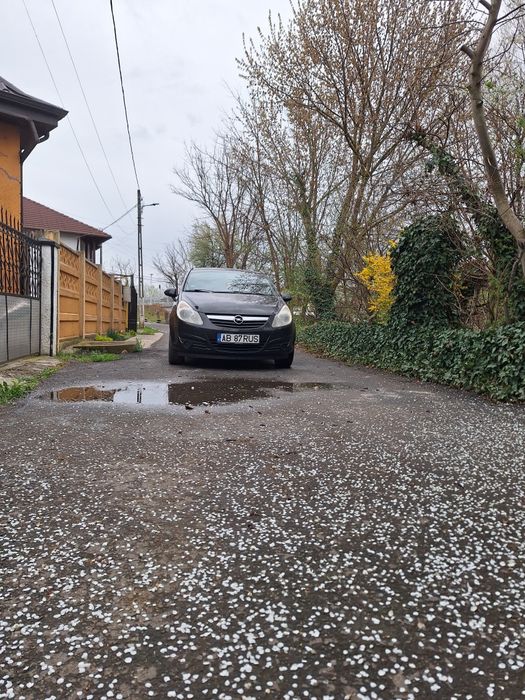 Vând Opel Corsa d