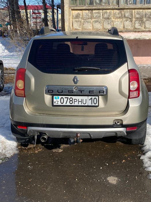 Продам рено дастер