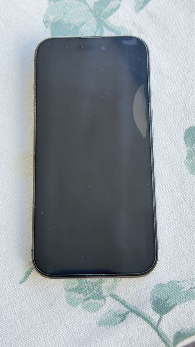Продавам IPhone 14 Pro