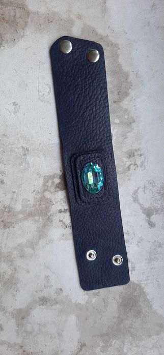 Браслет из натуральной кожи