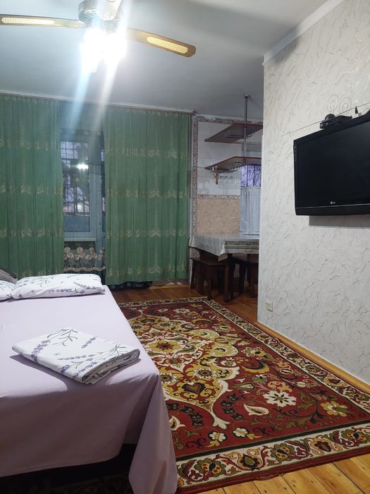 Однокомнатная центре посуточно