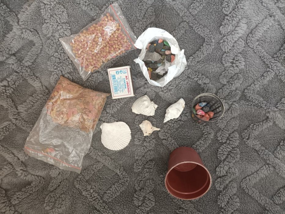 Продаю аквариум на 200л