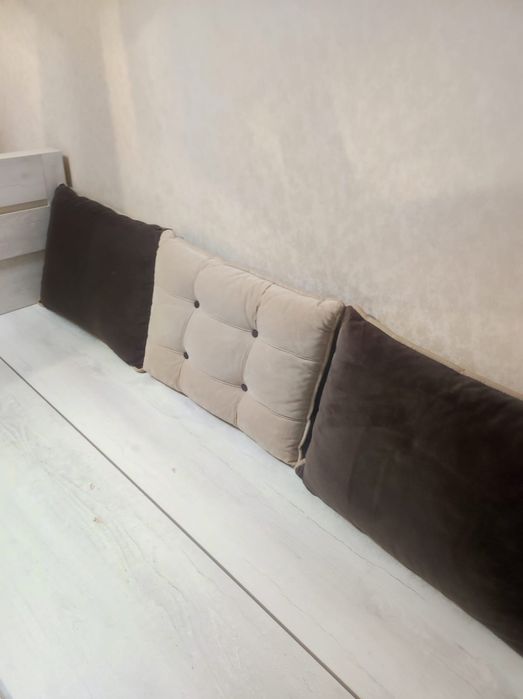 Продается диван и кресло