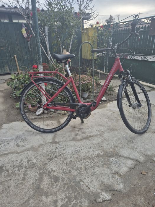 Bicicleta damă ca nouă.