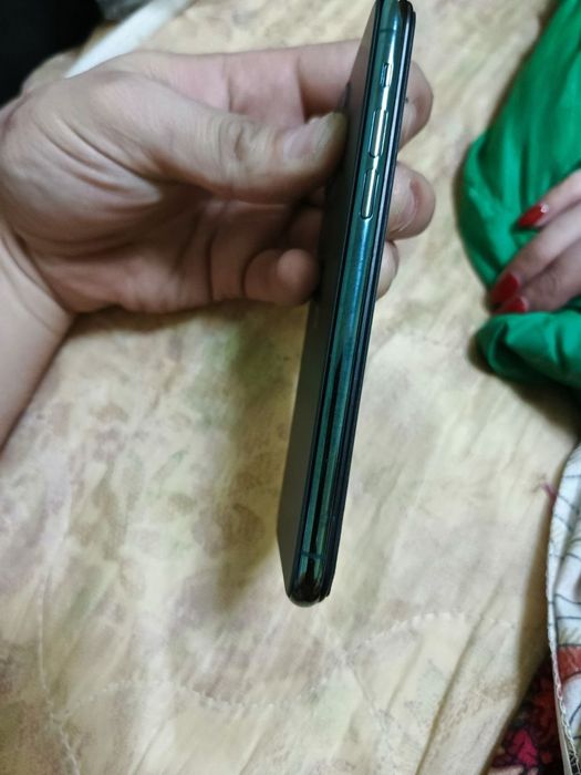 IPhone 11 pro хорошем состоянии