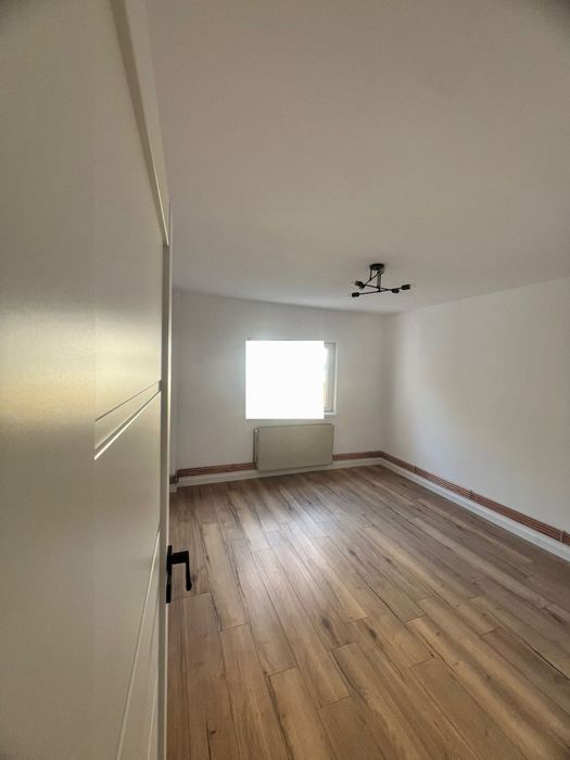 Garsoniera confort 1 zona de jos recent renovata