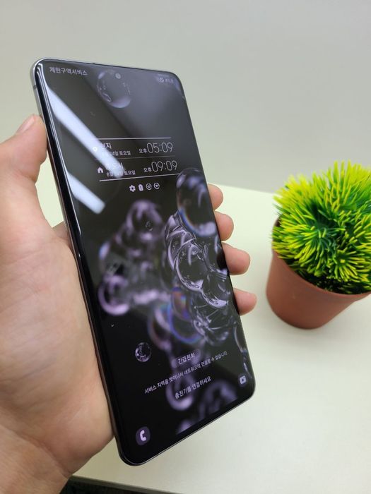 Samsung S20ULTRA xotirasi 12/256GB