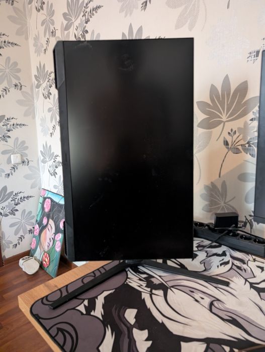 Монитор Samsung FullHD