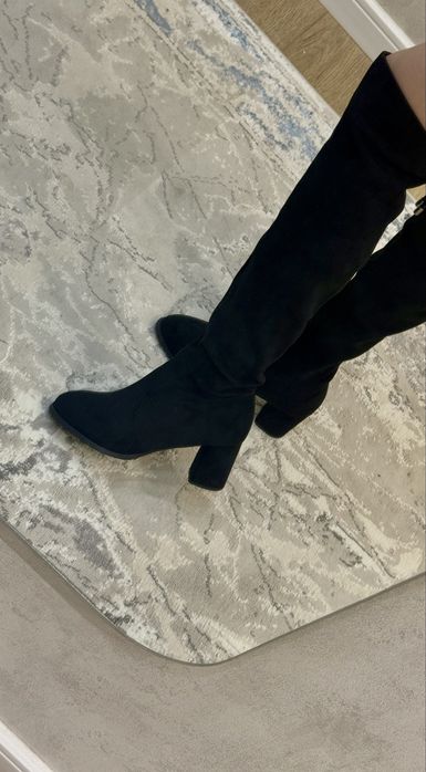 Продам женские сапоги-ботфорты