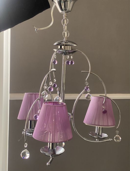 Люстра в спальню и зал