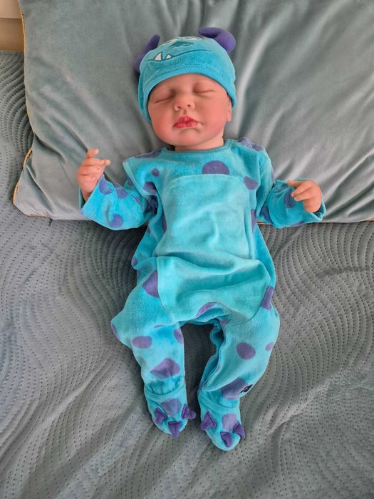 Ромпър.   George