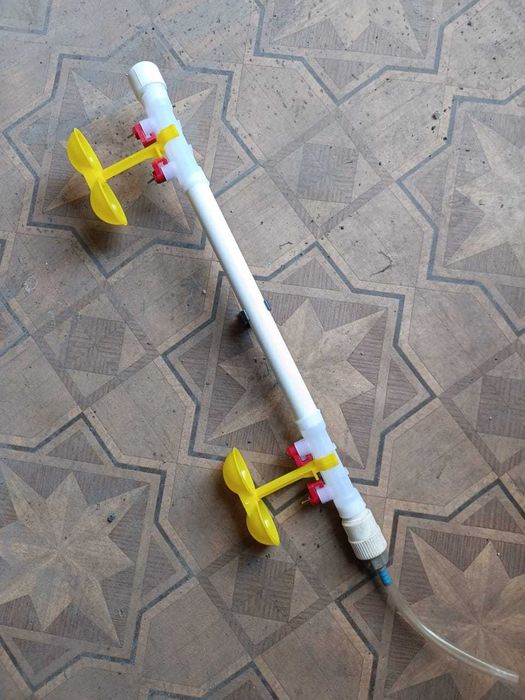 Ниппельные поилки для кур, перепелов.