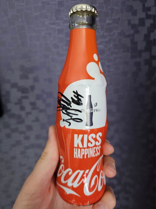 Колекционерска бутилка на Кока-Кола с автограф
