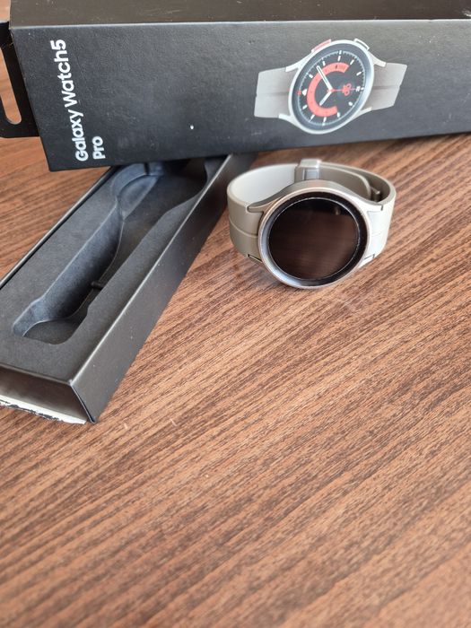 Samsung galaxy Watch 5 Pro