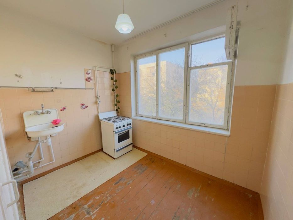 3 хонали уй сотилади