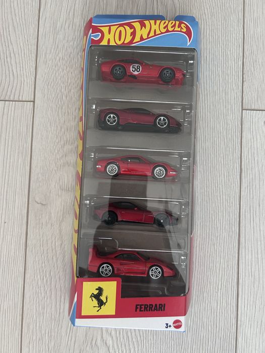 Hot wheels Ferrari 5 pack