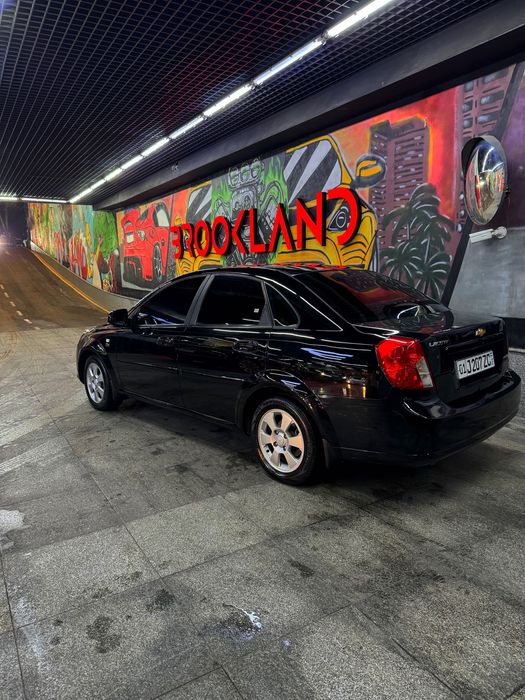 Джентра черная автомат 4 позиция