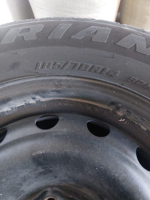 Шины с досками на Нексию