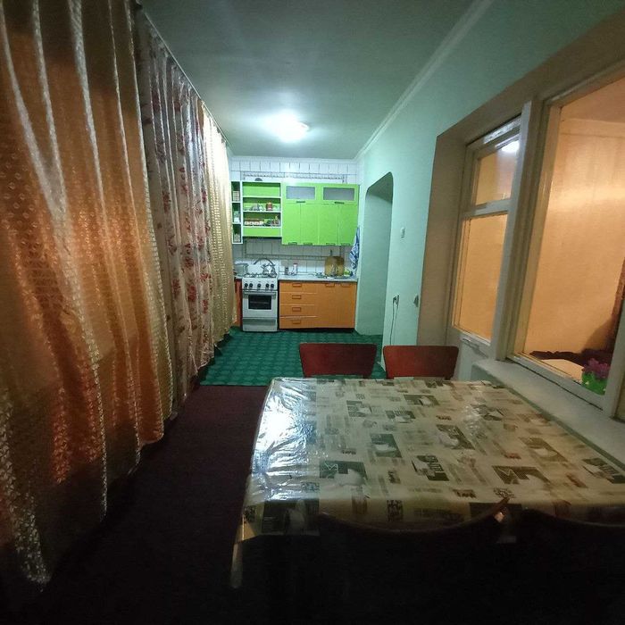 Квартира 3х комнатная Янгиюль Гидролизный