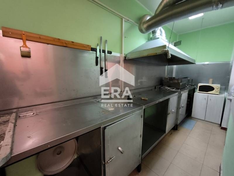 Заведение за бързо хранене на топ локация