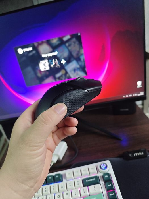 Мышка Razer Basilisk v3 hyperspeed обмен интересует