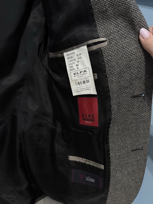 Продам костюм в отличном состоянии