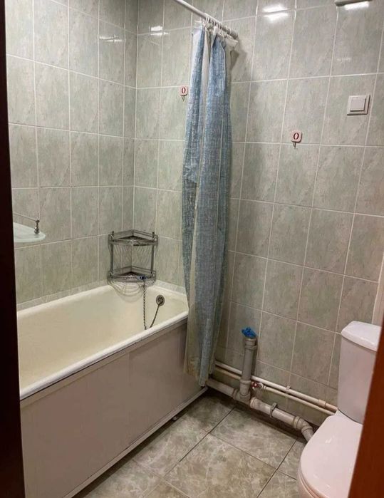Квартира продается Чиланзар 5 квартал 3/2/4 балкон 2/6 ор. Спорт товар