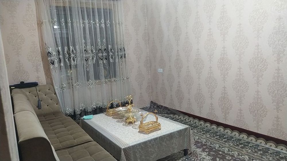 3xonali uy sotiladi. 2.8sotix Tosh viloyati Davron. Chinor ko'chasi