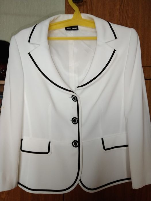 Пиджак женский продам