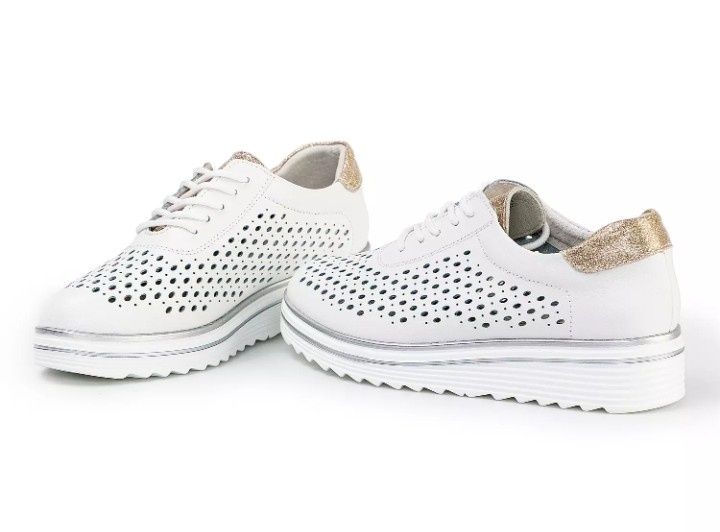 Pantofi piele naturala 100%,model casual,Italia, saculet, etichetă