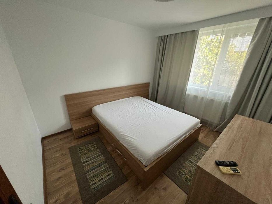 De inchiriat apartament 2 camer