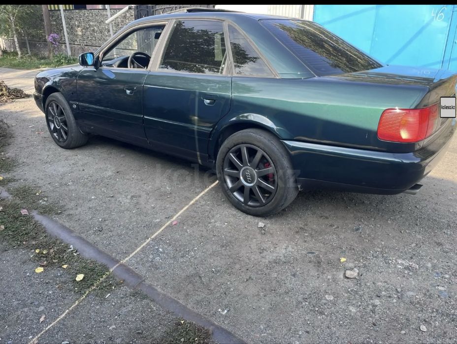 Audi 100 2,8 quattro